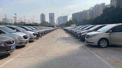 廣州商務租車優選 7座別克GL8，安全舒適的出行之選